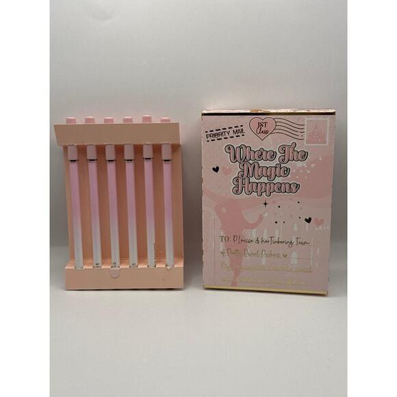 P. Louise where The Magic Happens 6 Pcs Lip Pencils BNIB - Picture 1 of 6